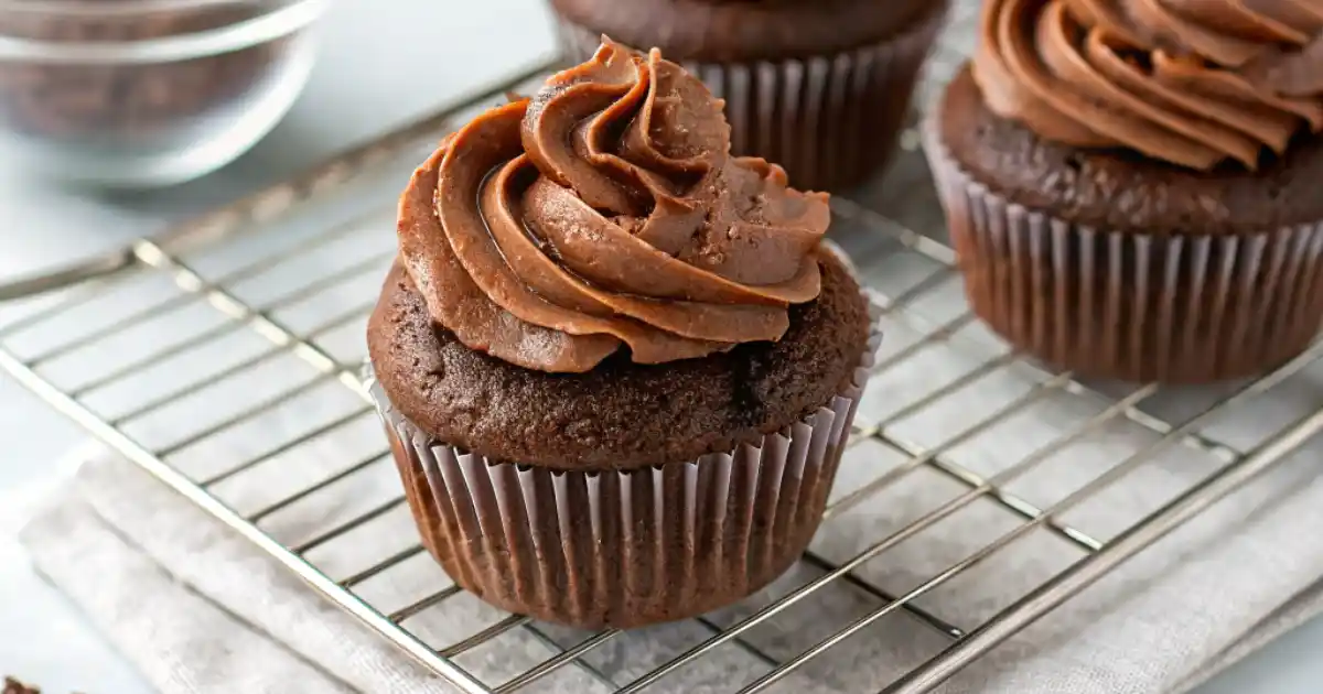 Mini Chocolate Cupcakes Recipe (5-Minutes)