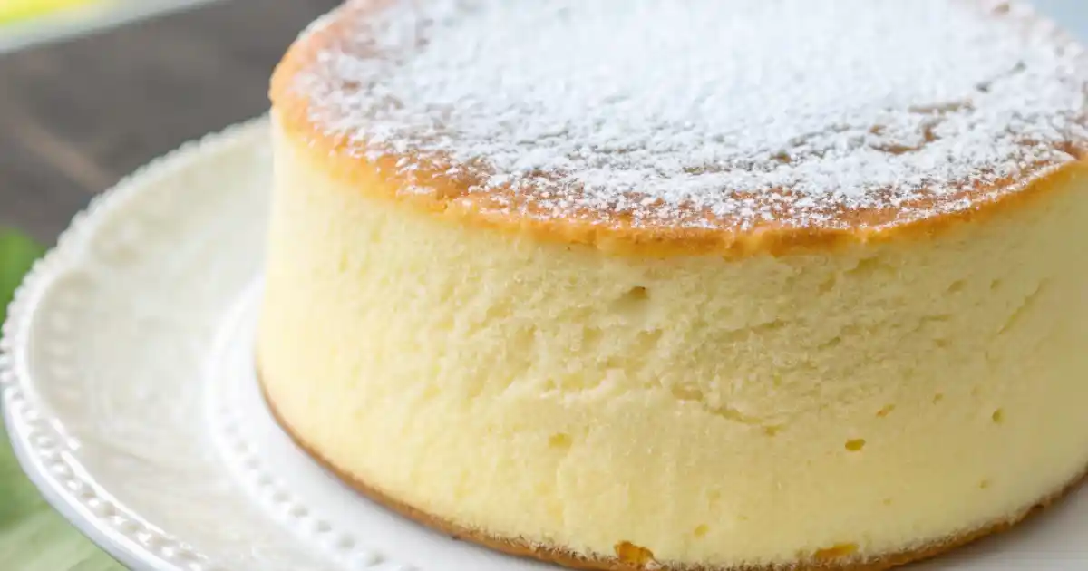 Fluffy Cotton Cheesecake (Japanese Cheesecake)